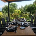 Terra Homes 펜션 아스프로발타